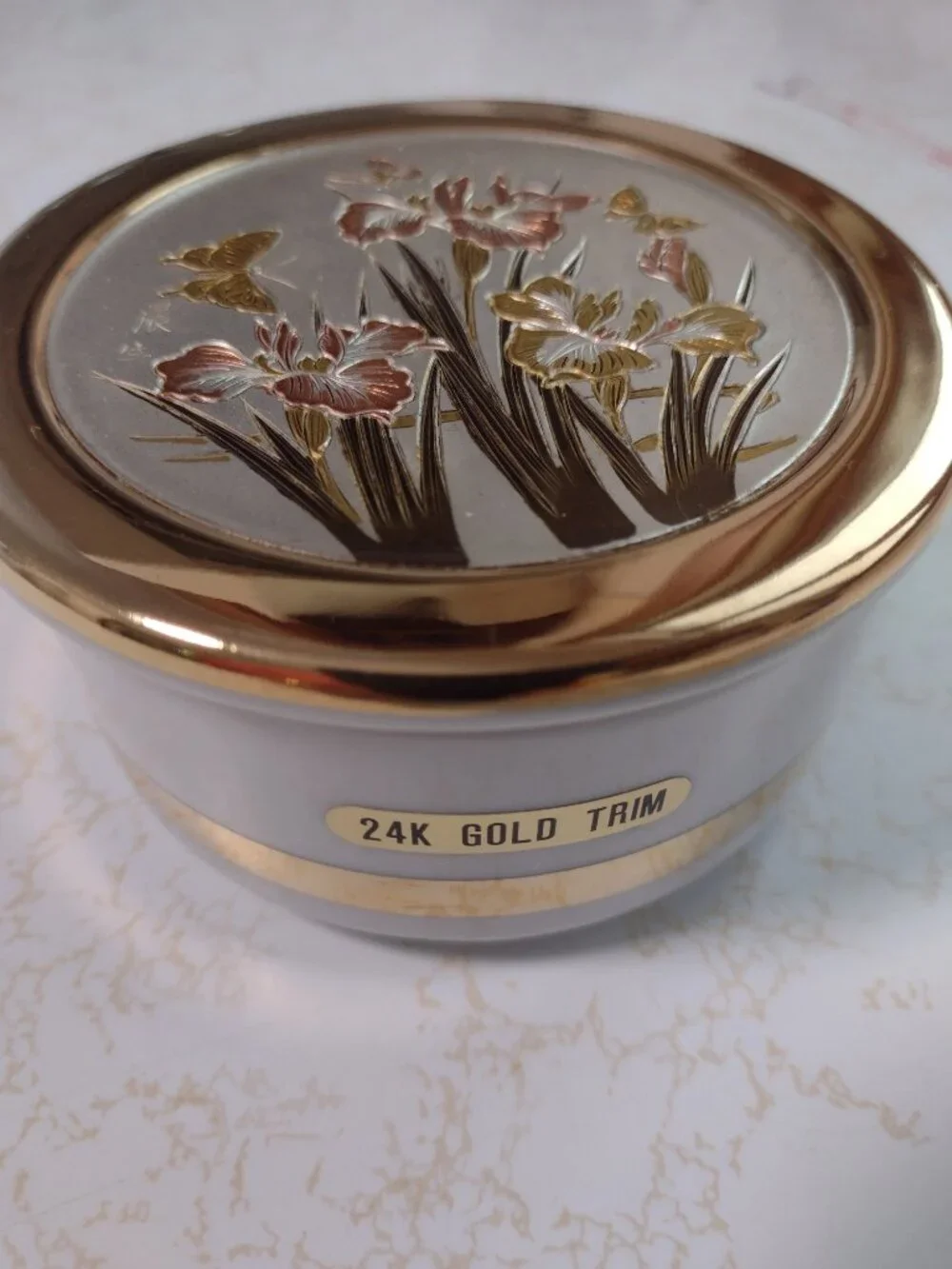 The Art of Chokin Trinket Jewelry Box w Lillies and Butterflys, 24K Gold Trim